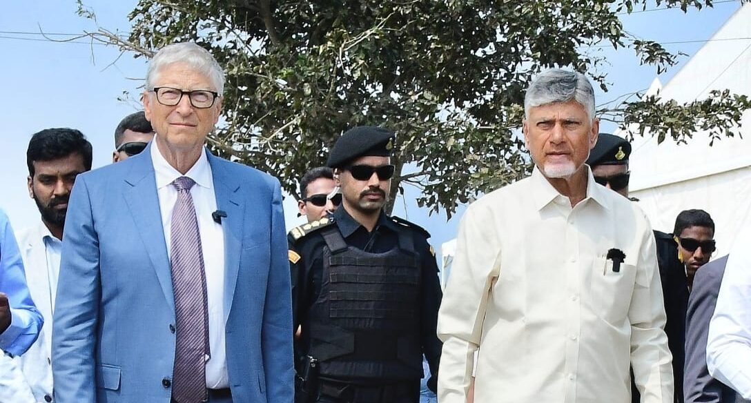 బాబు–బిల్ గేట్స్ భేటీ వెనుక గుట్టేమిటి? ప్రచార హంగామా… రాష్ట్రానికి నిజమైన లాభాలేమిటి?